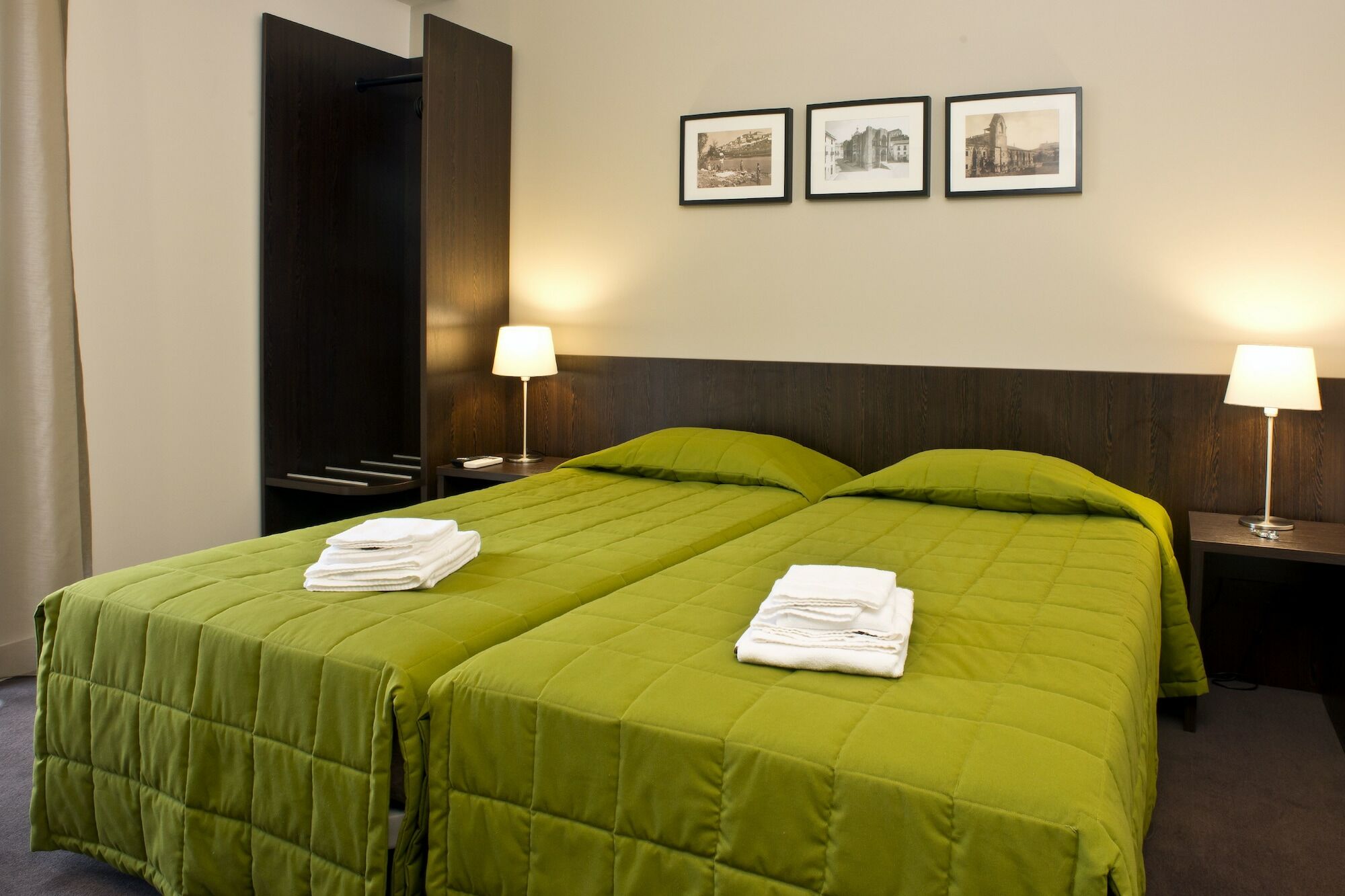 Riversuites Коимбра Екстериор снимка